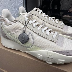 Brand New! Nike Waffle Racer LX Pale Ivory Women's 7.5